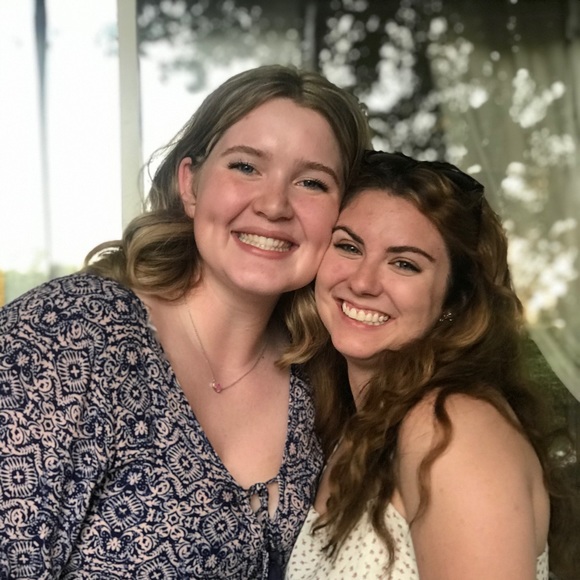 Meet your Posher, Meredith - Picture 10 of 16